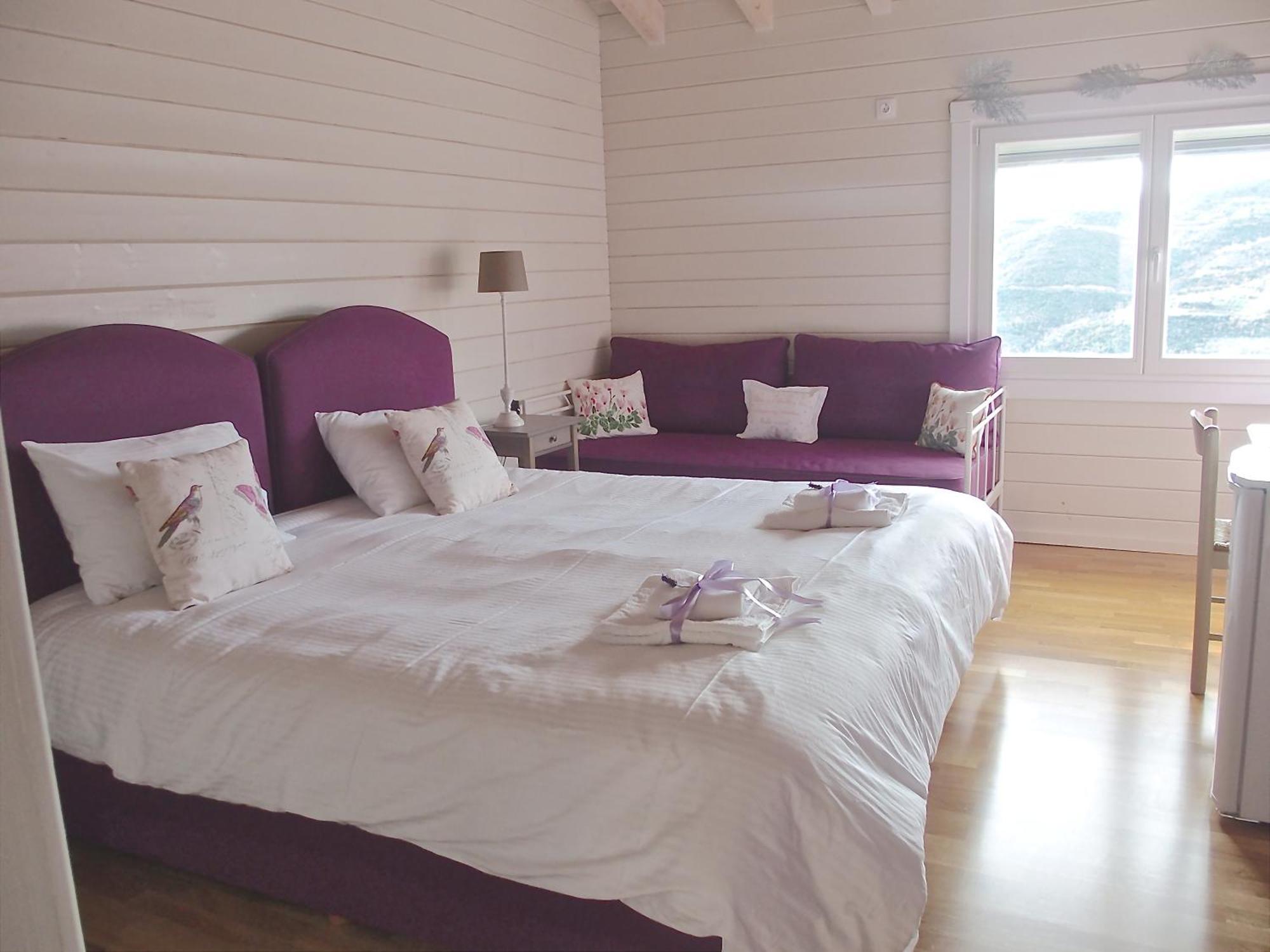 Ktima Noosfera Wellness & Retreat Center Hotel Karya Buitenkant foto