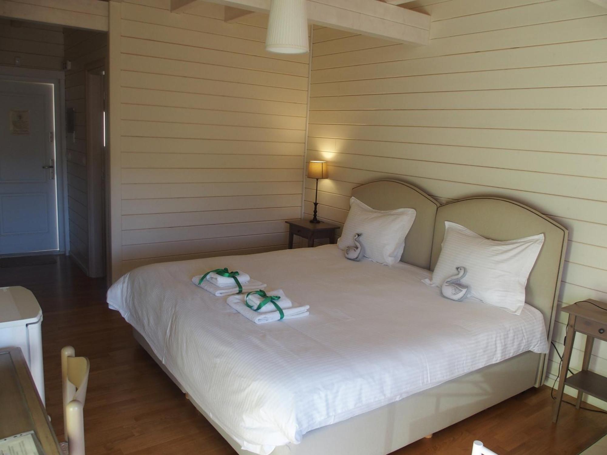 Ktima Noosfera Wellness & Retreat Center Hotel Karya Buitenkant foto